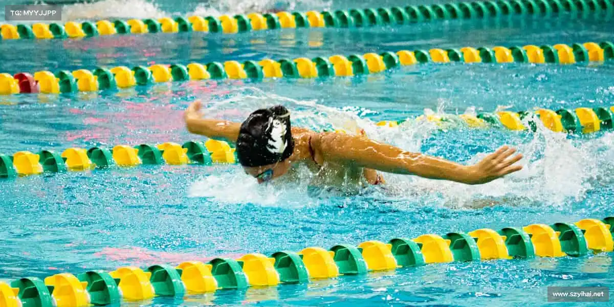 milan米兰🏂雪道飞驰,风的速度就是青春的态度!